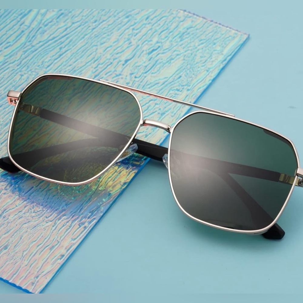 Classic Aviator Sunglasses for Men Women Driving Sunwear Shades